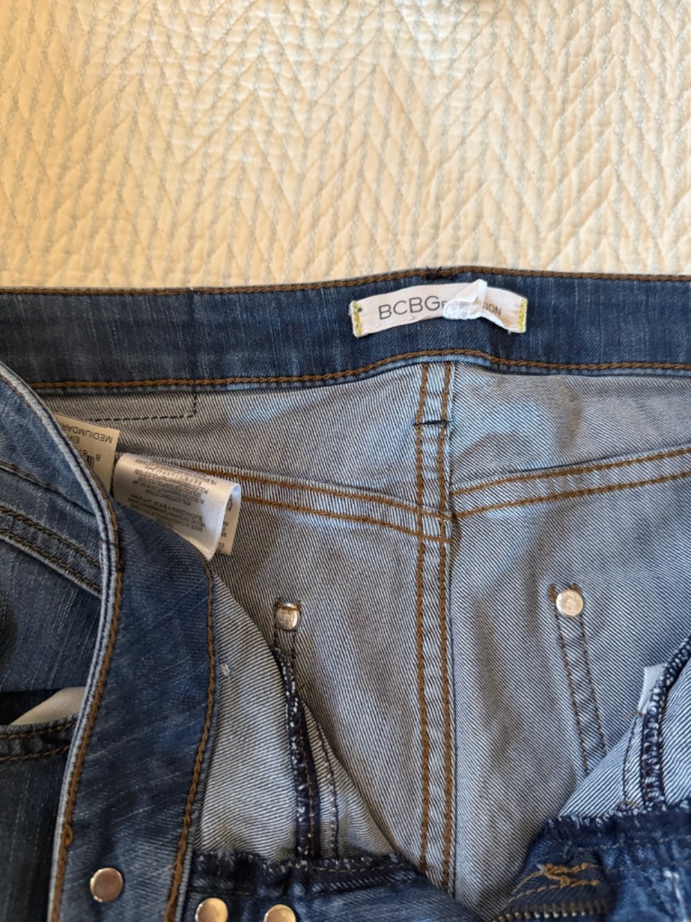 BCBGMaxAzria Men’s Medium Blue Slim Jeans